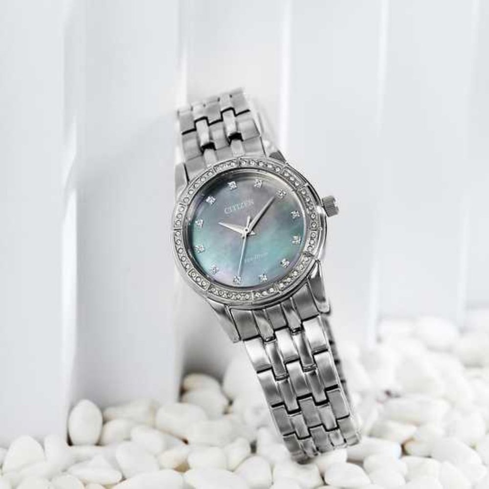 Citizen Eco Drive 31mm Diamond Watch! NEW!